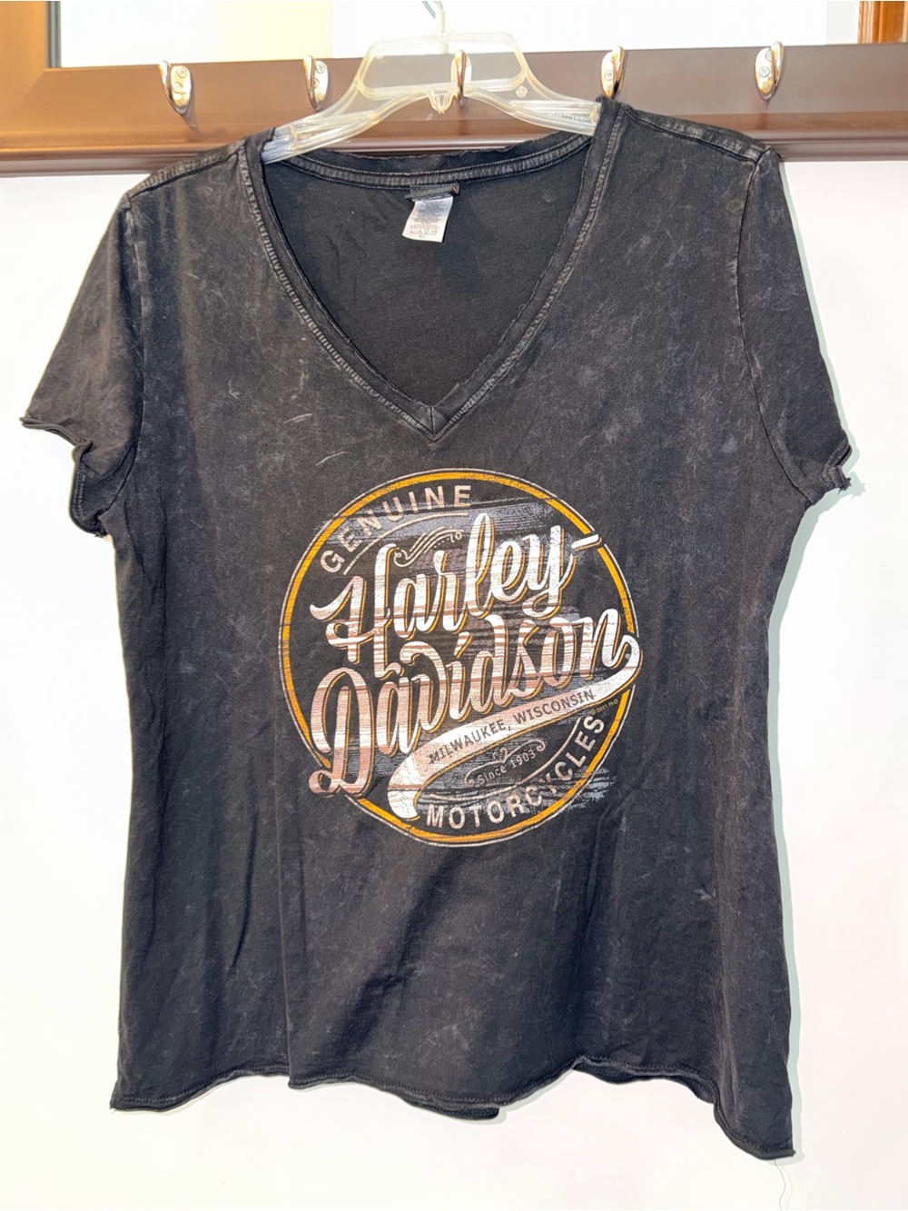 Harley-Davidson Black Tee V Neck Size XL